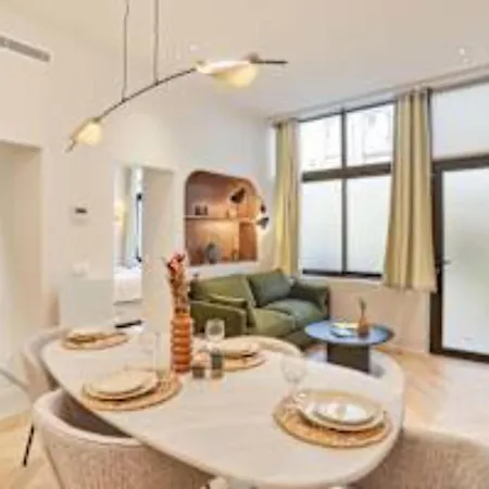 Superb Ac Center Of Apartment Paris